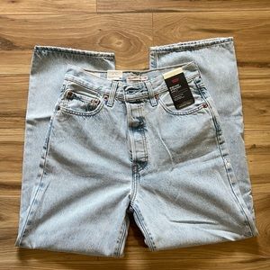 Levi’s Ribcage straight ankle Jeans